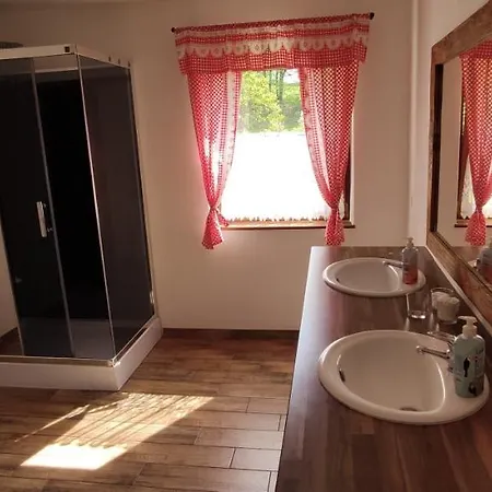 Bukovska Chaloupka Holiday home *